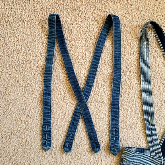 Versatile! Blue Denim Shorts with Suspenders - Two Pairs - Wear With or Without! - Picture 6 of 15